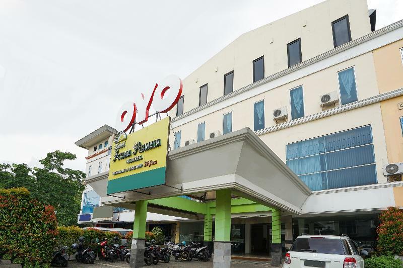 Istana Permata Ngagel Hotel Surabaya Kültér fotó